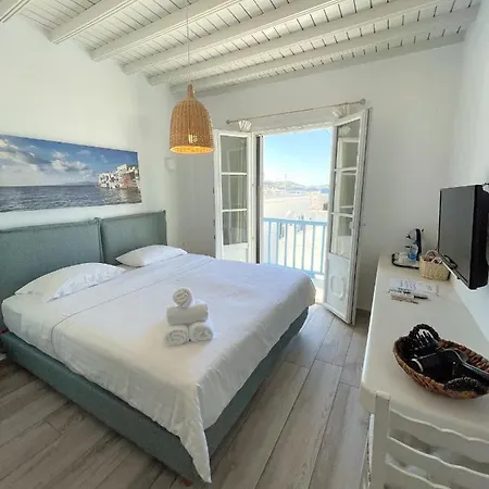 Lefteris Hotel 2*