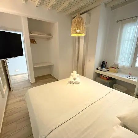 Lefteris Hotel