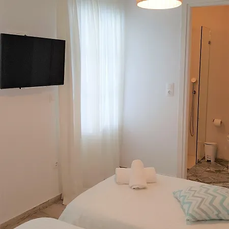 Lefteris Hotel