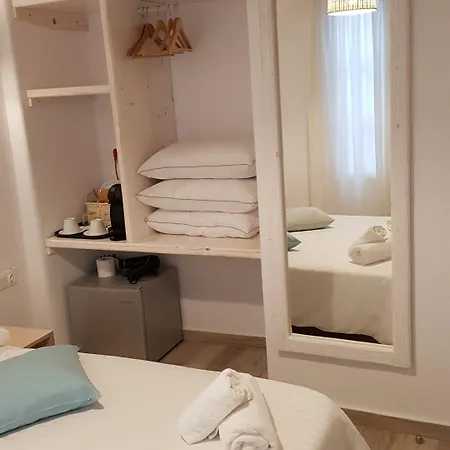 호텔 레프터리스 Mykonos Town
