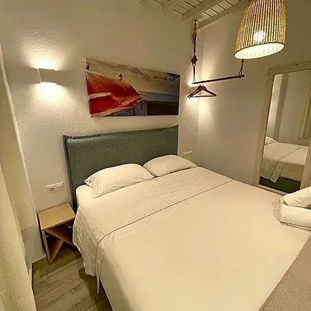 레프터리스 호텔 Mykonos Town